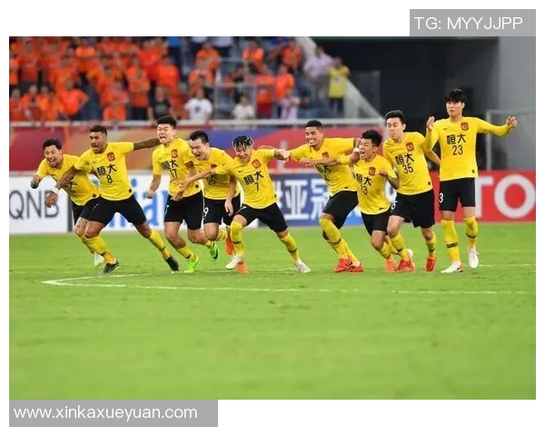 亚冠经典对决回放上海上港与广州恒大激战全程回顾