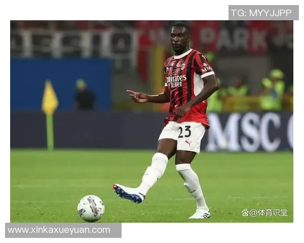 AC米兰晋级中锋：抛弃11场1球废柴，4000万引入英超1.92米铁塔！